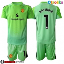 Otroške Nogometnih dresov Manchester United Altay Bayindir #1 Vratar Tretji 2025-26 Kratki rokavi (+ hlače)